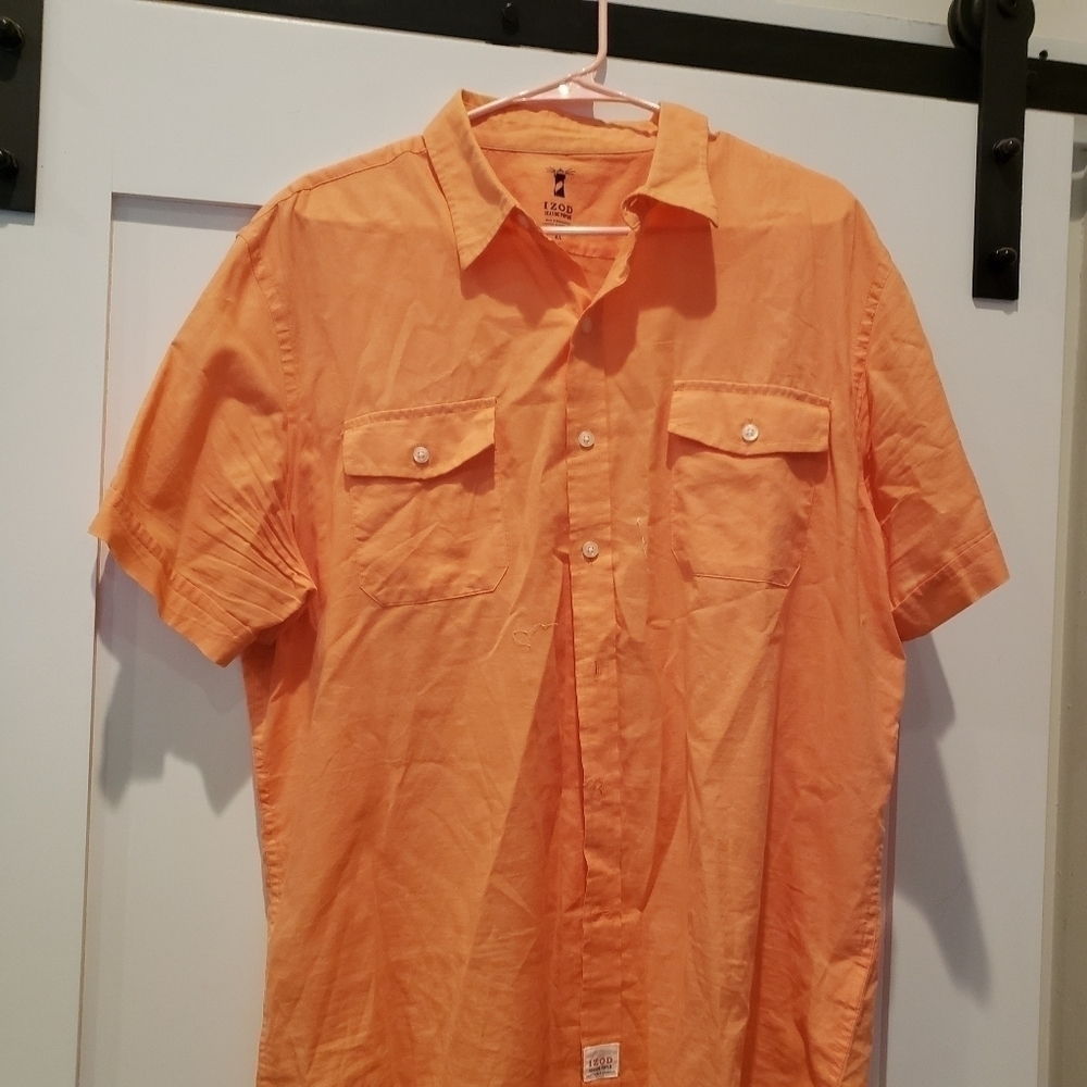 IZOD SPORT SHIRT